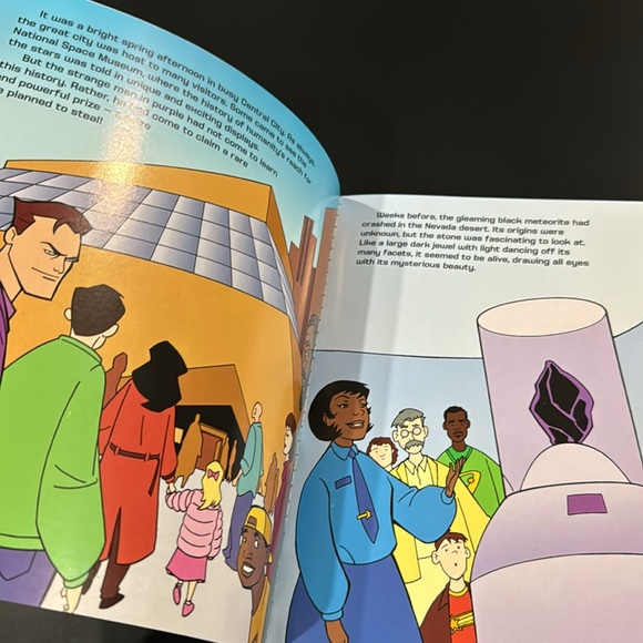 Justice League: Total Eclipso by Brian Augustyn - Softcover Children’s Book - Picture 4 of 5